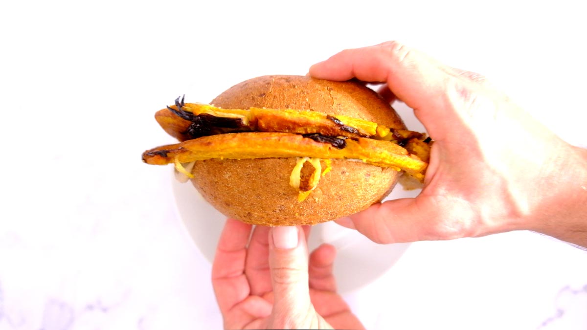 מה טבעוני אוכל ביום?