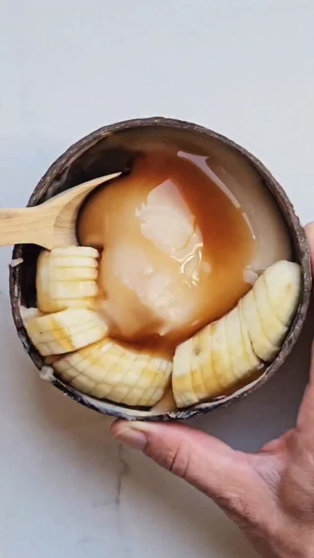 מעדן חלבון בטכניקת ג'ל נוזלי